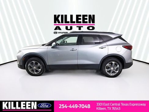 Used 2024 Chevrolet Blazer LT w/ Convenience Package FWD image 4