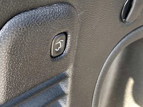 Certified 2021 Jeep Grand Cherokee Laredo X image 6