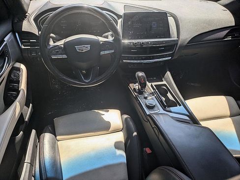 Used 2021 Cadillac CT5 Sport RWD image 28