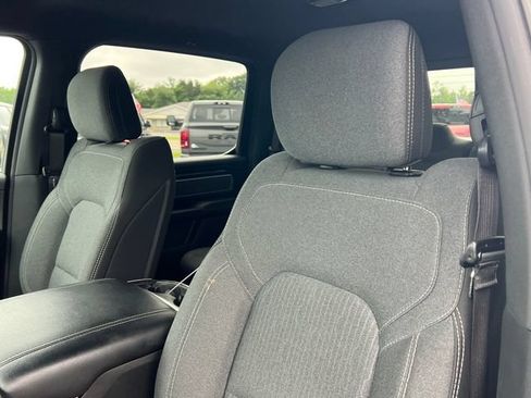 Used 2019 RAM 1500 Big Horn AWD/4WD image 3