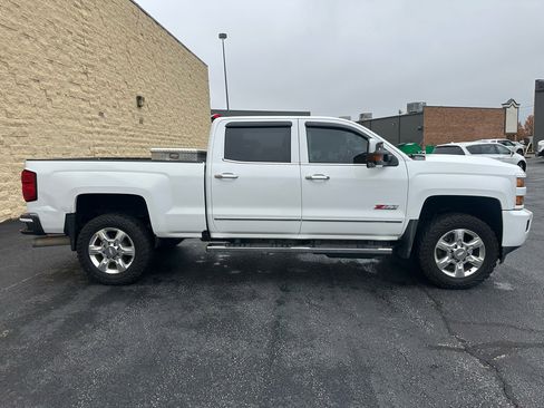 Used 2018 Chevrolet Silverado 2500 LTZ w/ Duramax Plus Package image 6
