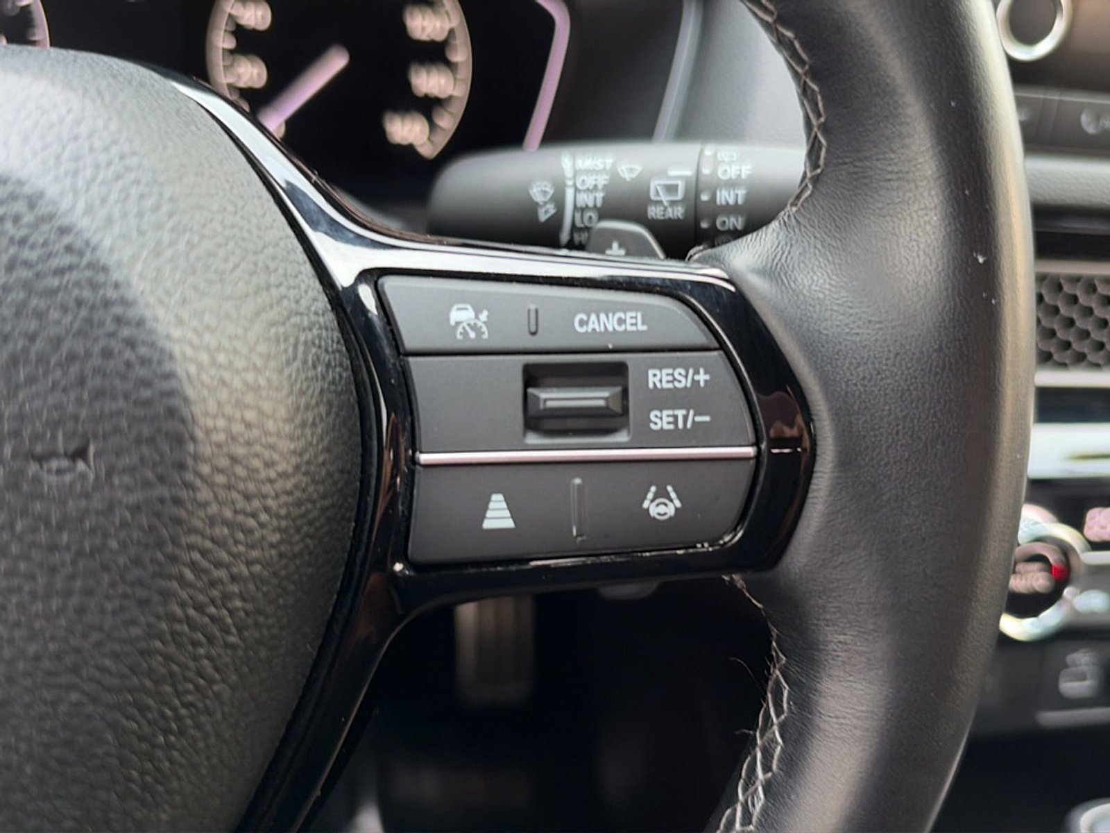 Used 2024 Honda Civic Sport image 28