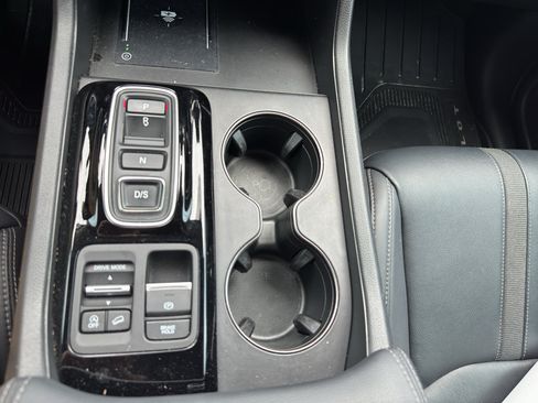 Used 2023 Honda Pilot EX-L image 16