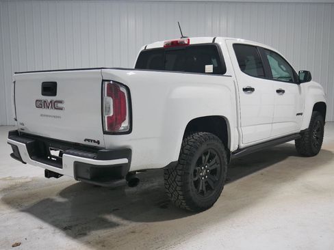 Used 2022 GMC Canyon AT4 image 5