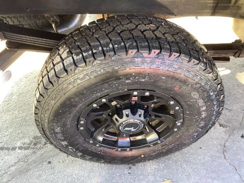 Used 2003 GMC Sierra 2500 SLE w/ Skid Plate Package image 27