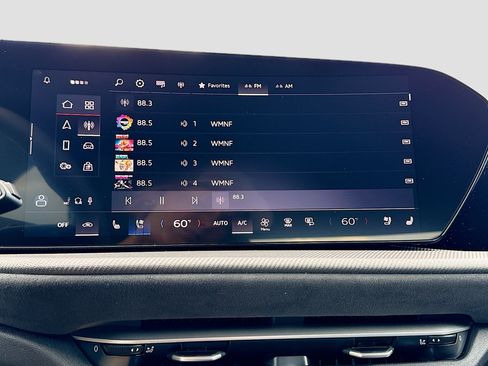 New 2025 Audi SQ5 Premium Plus image 30