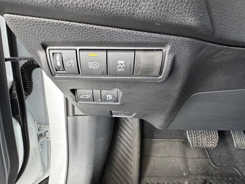Used 2026 Toyota Corolla Cross AWD Hybrid w/ Convenience Package image 35