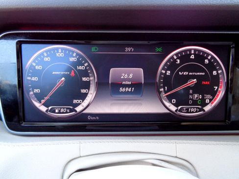 Used 2016 Mercedes-Benz S 63 AMG 2dr Cpe AMG S 63 4MATIC w/ Driver Assistance Package image 29