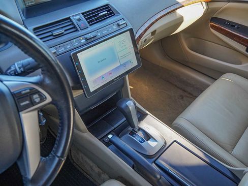 Used 2009 Honda Accord EX-L image 18