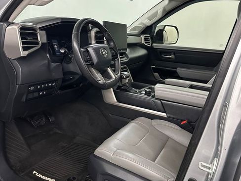 Used 2022 Toyota Tundra Limited image 10