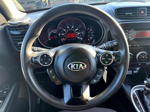 Used 2016 Kia Soul image 19