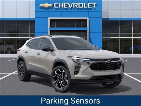 New 2026 Chevrolet Trax RS FWD image 8