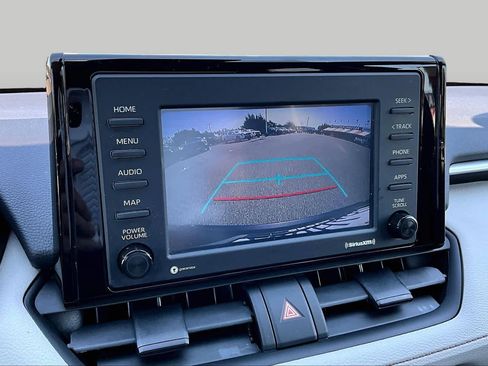 Certified 2022 Toyota RAV4 XLE w/ Convenience Package AWD/4WD image 26