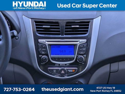 Used 2013 Hyundai Accent GLS w/ Premium Pkg FWD image 17