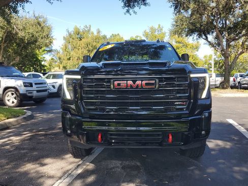 Certified 2024 GMC Sierra 2500 AT4 w/ AT4 Premium Plus Package AWD/4WD image 8