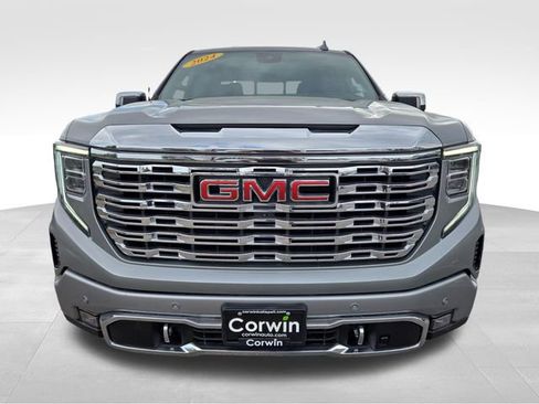 Used 2024 GMC Sierra 1500 Denali w/ Denali Reserve Package AWD/4WD image 4