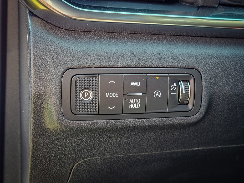 New 2027 GMC Terrain Elevation w/ Elevation Premium Package AWD/4WD image 15