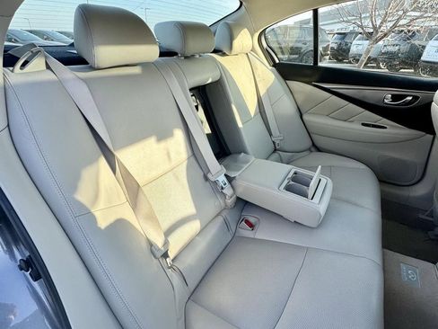 Used 2016 INFINITI Q50 Premium w/ Driver Assistance Package image 12
