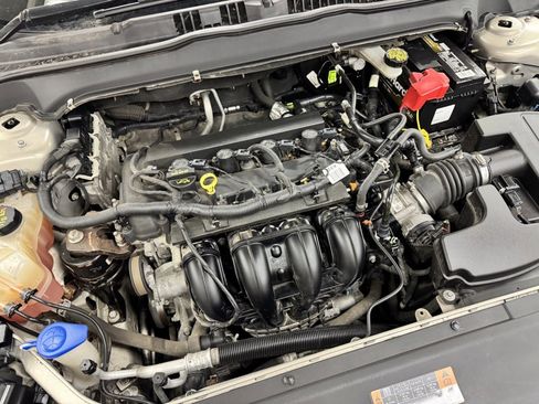 Used 2015 Ford Fusion SE image 29