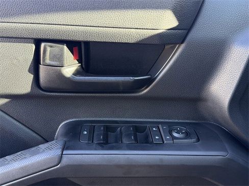 Certified 2025 Toyota Tacoma SR5 image 24