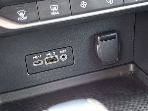 Used 2020 Nissan Sentra SV w/ Electronics Package FWD image 23