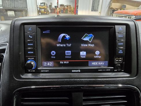 Used 2018 Dodge Grand Caravan GT FWD image 36