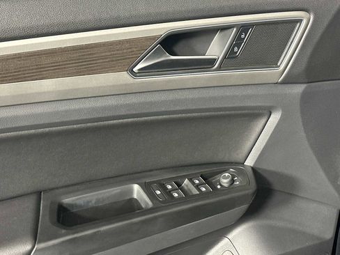 Used 2019 Volkswagen Atlas SE FWD image 10