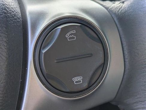 Used 2012 Toyota Camry SE FWD image 13