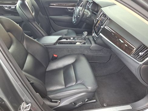 Used 2017 Volvo S90 T6 Momentum w/ Vision Package AWD/4WD image 14