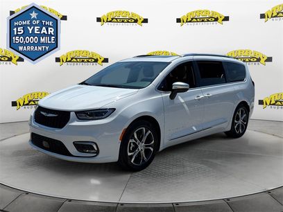 New 2026 Chrysler Pacifica Pinnacle