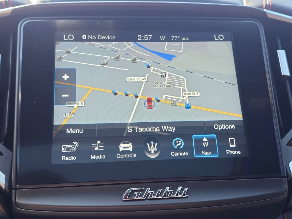 Used 2018 Maserati Ghibli S Q4 AWD/4WD image 32