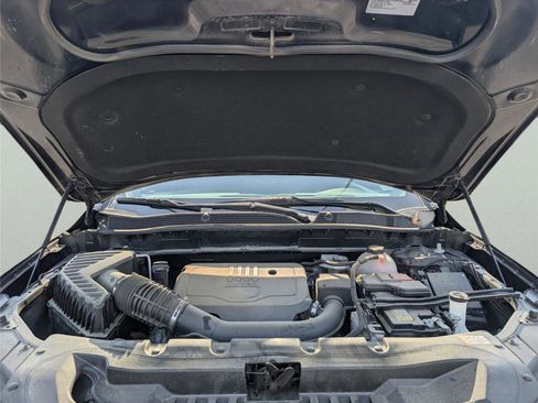 Used 2025 Chevrolet Blazer LT image 34