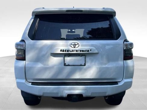 Used 2019 Toyota 4Runner SR5 Premium AWD/4WD image 4