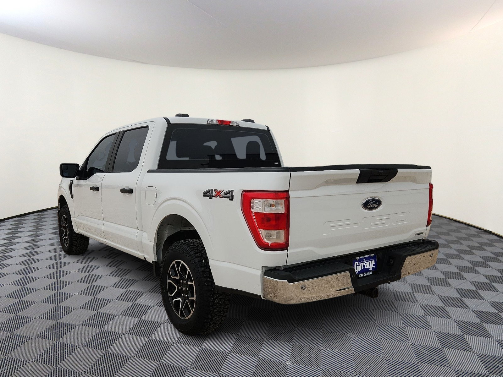 Used 2023 Ford F150 XL w/ XL Chrome Appearance Package AWD/4WD image 3