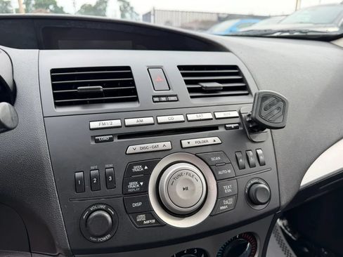 Used 2010 MAZDA MAZDA3 i Touring FWD image 16