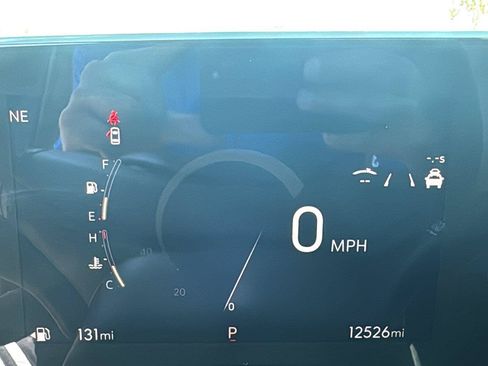 Used 2024 Buick Encore GX Avenir w/ Avenir Technology Package AWD/4WD image 15