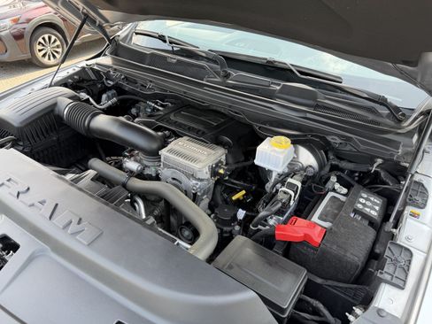 Used 2024 RAM 1500 Big Horn AWD/4WD image 34