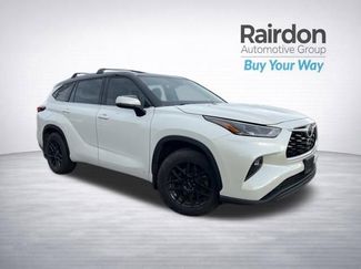Used 2021 Toyota Highlander XLE 360° Tour