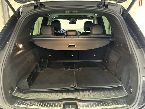 Used 2025 Mercedes-Benz GLE 450e 4MATIC image 34