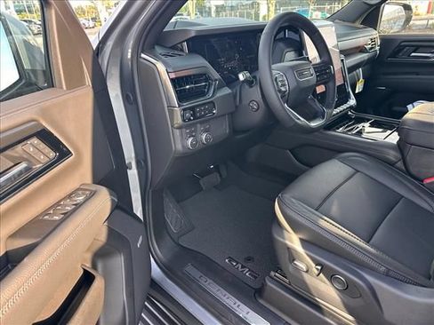 New 2026 GMC Yukon Denali AWD/4WD image 20
