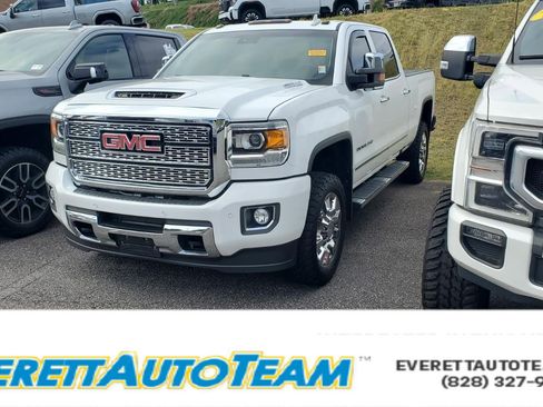 Used 2019 GMC Sierra 2500 Denali AWD/4WD image 1