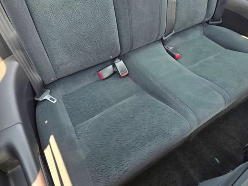 Used 2004 Honda Civic LX image 37