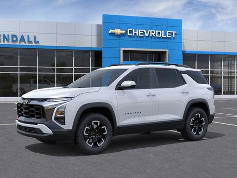 New 2026 Chevrolet Equinox ACTIV AWD/4WD image 2