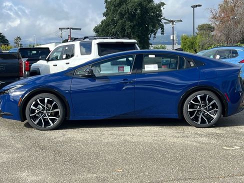 New 2026 Toyota Prius Plug-In Hybrid image 6