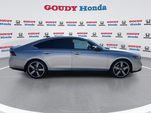 Certified 2023 Honda Accord Sport image 9