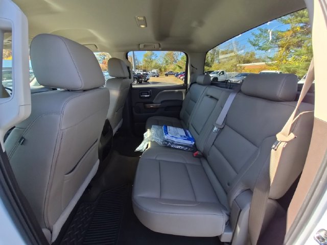 Used 2016 GMC Sierra 2500 SLT w/ Duramax Plus Package AWD/4WD image 29