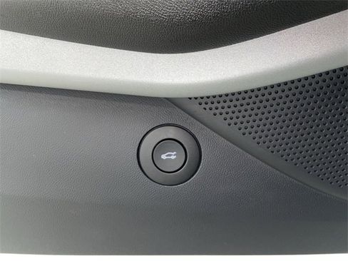 Certified 2023 Chevrolet Camaro LT w/ RS Package image 27