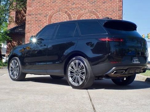 Used 2024 Land Rover Range Rover Sport SE image 7