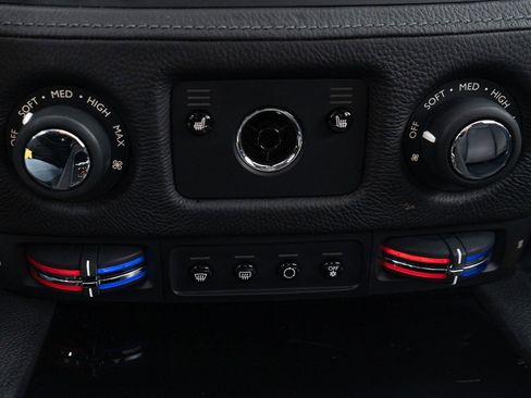 Certified 2017 Rolls-Royce Ghost image 37