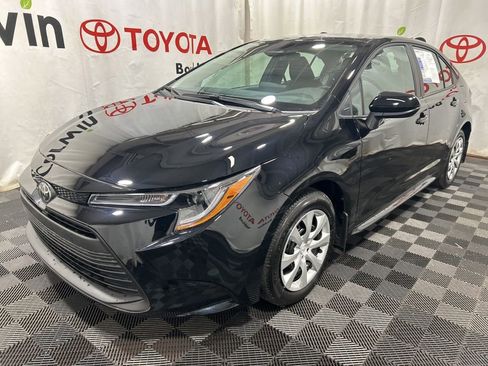 Used 2026 Toyota Corolla LE FWD image 3